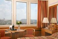 Habitación doble hermosa y luminosa en el Hotel Budapest - panorama maravilloso sobre la ciudad