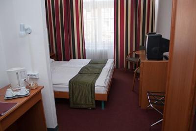 Hotel Griff - habitación a precio favorable en Budapest - Hotel Griff  con paquetes de wellness a precio pagable - Hotel Griff Budapest - Hotel de 3 estrellas en Budapest