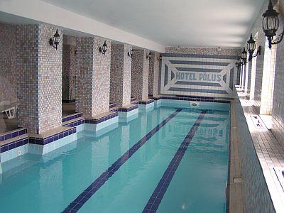 Piscina en el Hotel Polus, Hotel de 3 estrellas en Budapest, Hungría - Hotel Polus Budapest - barato hotel 3 estrellas cercano al Hungaro ring