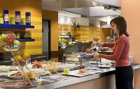 Hotel Ibis Heroes Square*** desayuno en Budapest