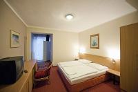 Hotel Lido Budapest - habitación a precio reducido en Budapest - habitaciones acojonantes con descuento en la ribera del Danubio