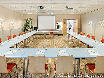 Sala de reuniones del Ibis Styles Budapest Center- Hungría  - ✔️ Ibis Styles Budapest Center*** - hotel de 3 estrellas en el centro de Budapest 