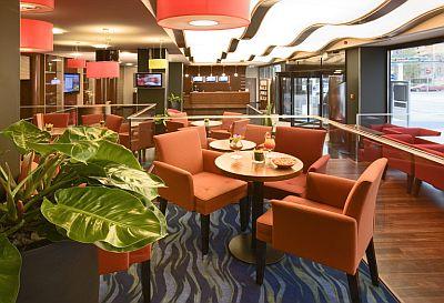 Hotel Novotel Danube Budapest, Lobby bar Danube - Novotel Danube Budapest - Hotel de 4 estrellas Novotel Danube - ✔️ Hotel Novotel Danube Budapest**** - Novotel Danube Budapest