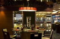 Bar de copas en el hotel de 4 estrellas Novotel Budapest Danube 