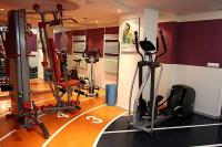 Sala de fitness en el Hotel Novotel Danube Budapest -  hotel de 4 estrellas en el centro de Budapest