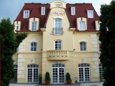 Hotel Walzer Budapest - en precio barata, cerca de estación de tren  - ✔️ Hotel Walzer*** Budapest - Hotel Walzer Budapest en precio barato 